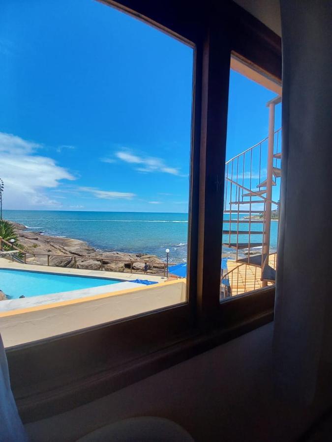 Hotel Pontal Rochas Iriri