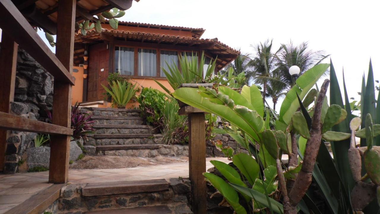 Hotel Pontal Rochas Iriri
